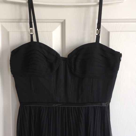 Little Black Dress - Picture 2 of 5